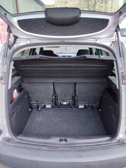 Škoda Roomster Scout TOP STAV - 9