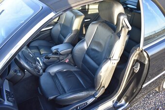 BMW e46 330i CABRIO,MANUÁL,BEZ KOROZE,NOVÁ STŘECHA,SERVIS - 9