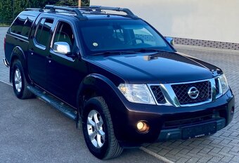 NISSAN NAVARA D40 2.5 dci 140KW UZÁVIERKA - 9