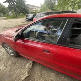 Rio Kia 1.5 benzínové motor 2003 - 9