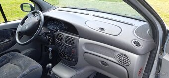 Renault Scénic dci - 9