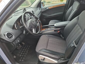 MERCEDES-BENZ ML300-4MAMTIC-TOP KRÁSNÝ STAV - 9