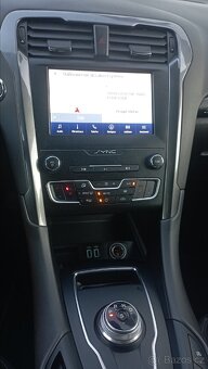 Mondeo 2.0 TDCi Titanium 110kw, r.v. 5/2021, najeto 163600km - 9