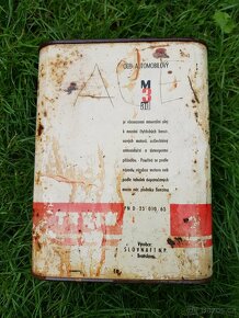 Staré kanystry od motorového oleje Trysk - 9