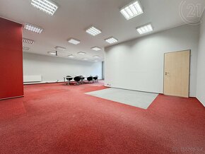Pronájem kanceláře, 40 m2 -  350 m2, v areálu Adast Adamov - 9