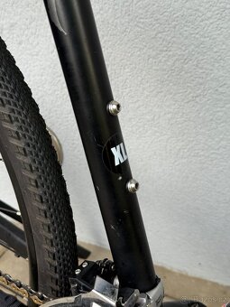 Prémiévé značkové krosové kolo Specialized Crosstrail PRO - 9
