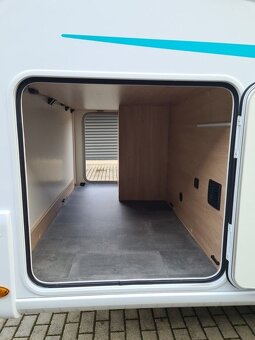Pilote-JOA,1500km,5osob,garaz,klima,tempo,solar,alu,023,Akce - 9