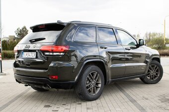 Jeep Grand Cherokee 3.0L V6 TD 75th Anniversary - 9