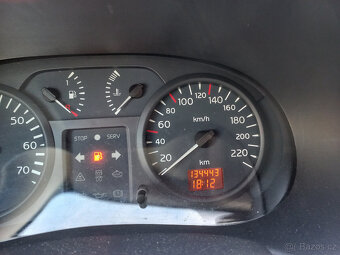 Renault Clio 1.2 MÁLO NAJETO serviska KLIMA - 9