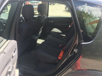 Renault Megane Scenic 1.9 TDI - 9