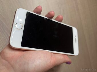 iPhone 8 (256GB) - 9
