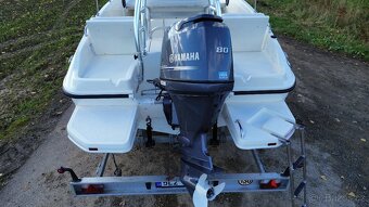 Prodám motorový člun BAYLINER CC5 + trailer - 9