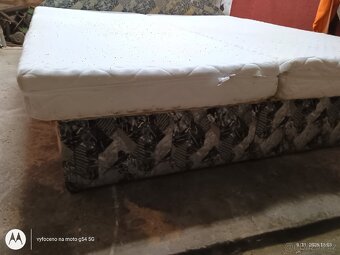 Letiště. Manželská postel. Ložnice. - 9