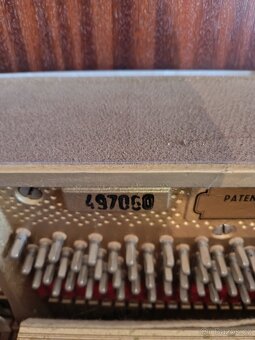 Luxusní pianino PETROF (r.v. 1990) - 9