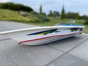 Rc loď na dálkové ovládání - 9