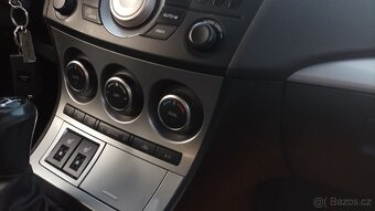 Mazda 3 - 9