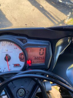GSX-r 750 - 9