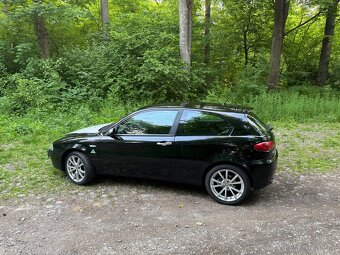 🚗 Alfa Romeo 147 1.6 88 kW TI – BOSE - 9