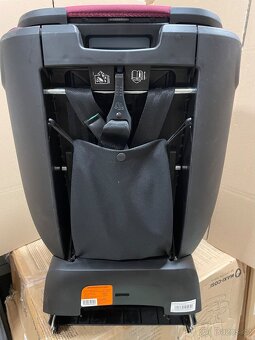 Britax Romer Advansafix M I-Size Burgundy Red 9-36kg - 9