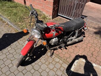 Moto Guzzi - 9