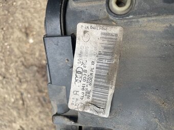 Audi Q7 4L Bi Xenon světla - 9