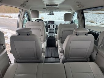 Chrysler Grand Voyager 2,8 CRDi RT DVD Limited 2011 - 9