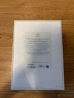 Apple iPad Wi-Fi 32GB Gold - 9