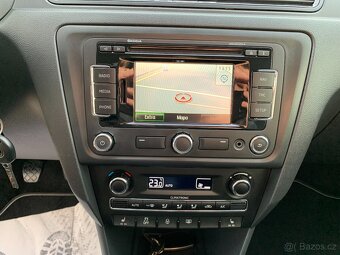 Škoda Rapid 1.2 TSI Ambition r.v.2013 - 9