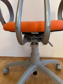 Ergonomická rostoucí dětská židle - 9