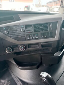 Prodám tahač Volvo FH 460 Lowdeck - 9