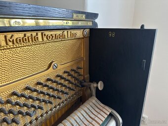 Pianino AUGUST FÖRSTER - 9