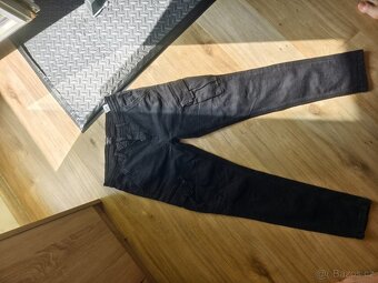 Kalhoty černé napínací vel 28/32 - 9