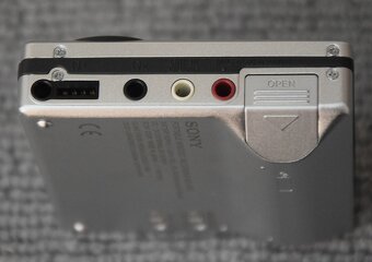 MINIDISC / minidisk recorder SONY MZ-R70, manual, MD media - 9