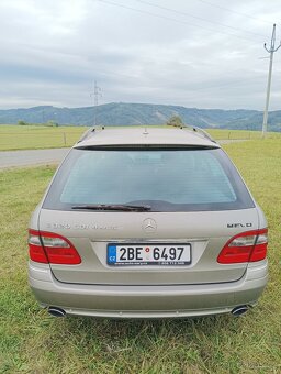 Mercedes Benz E320 CDI 4 - MATIC - 9