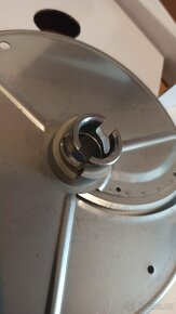 Krájecí disk, plátkovací kotouč pro krouhač zeleniny - 9