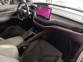 Prodám nový Škoda Enyaq RS - 9