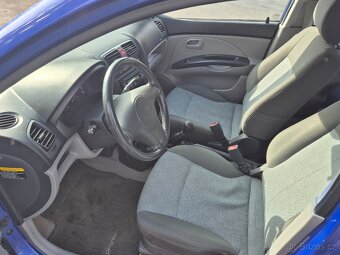 Kia Picanto 1,1i 48 kW - 9