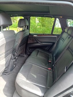 BMW X5 E70 4.8i - 9