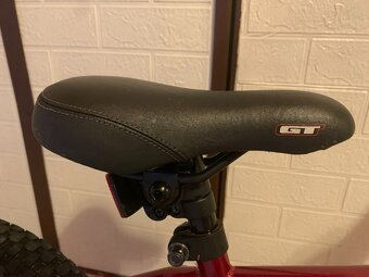 GT MACH 1,velikost kol16, pěkný stav,helma SPECIALIZED - 9