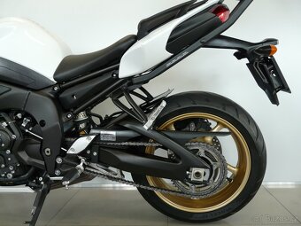 Yamaha FZ8 S Fazer - 9