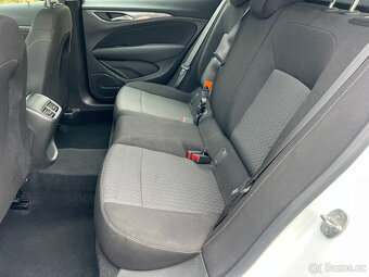 Opel Insignia Sport Tourer 1.6CDTi 100kW - 9