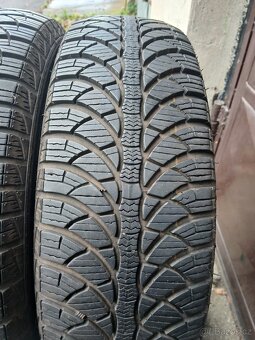 zimní pneu sadu 185/65/15 - 9