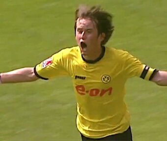 TOMÁŠ ROSICKÝ (BVB BORUSSIA DORTMUND) - prodám dres. - 9