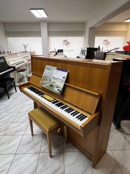 Petrof opera 125 v záruce, první servis. PRODÁNO - 9