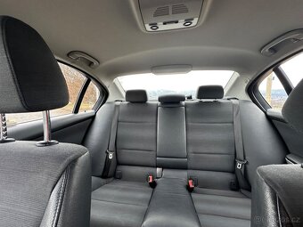 BMW e90, 320d, 120kw 247tkm - 9