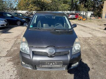 TOYOTA COROLLA VERSO 2.2 d4d 110kw 100kw - 9