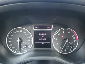 Mercedes-Benz B 200 1.6i 16V 115kW SERVISKA - 9