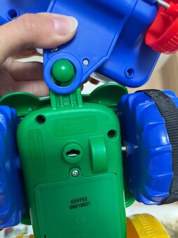 Hrací jezdící traktor traktůrek se zvířátky Kiddieland - 9