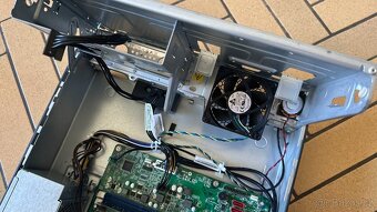 Lenovo ThinkCentre M73 SFF na doplnění nebo díly - 9