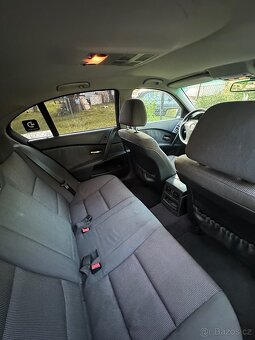 BMW E60 530D Manuál - 9